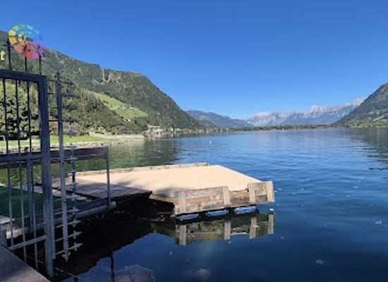 austria/zell-am-see/attraction/activ-watersport-water-skiing-wakeboarding-banana-boat