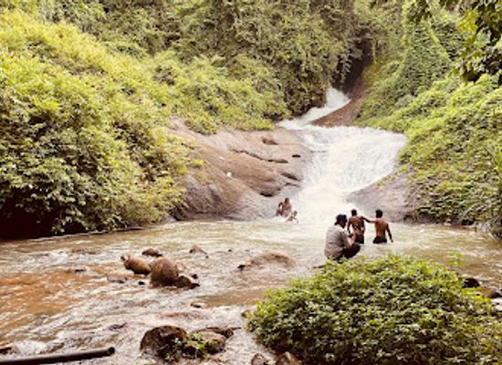 india/kerala/attraction/shoolam-waterfalls