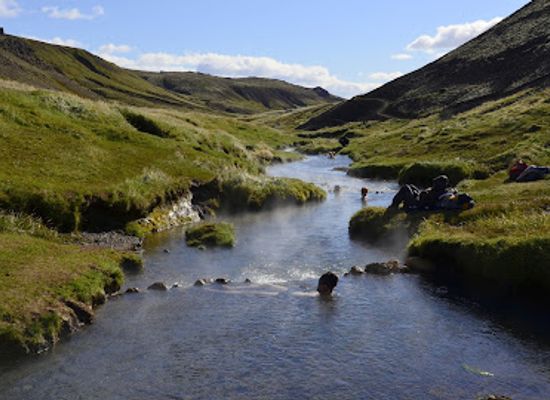 iceland/hveragerði/attraction/henglar