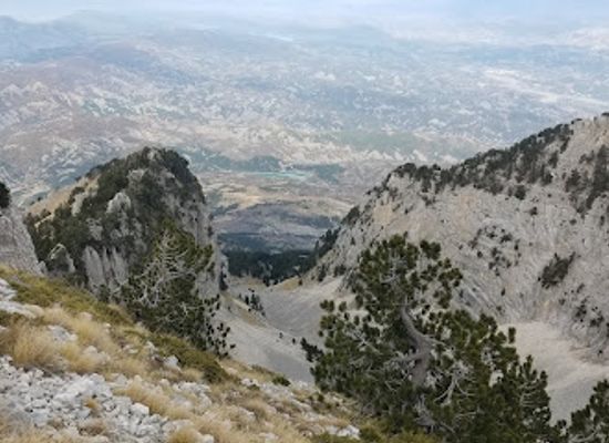 albania/tomorr-mountain/attraction/maja-e-cukes-se-partizanit