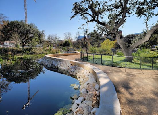 texas/central-texas/attraction/waterloo-park