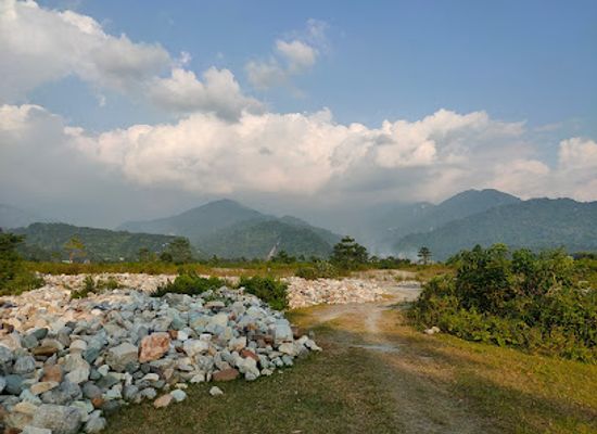 bhutan/chhukha-district/attraction/pasakha-picnic-spot