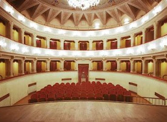 san-marino/monte-titano/attraction/teatro-comunale-cervia