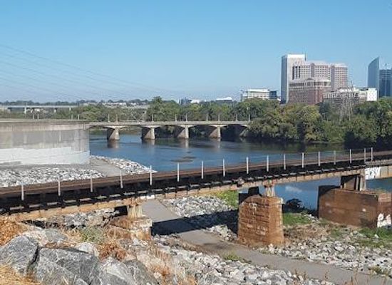 virginia/greater-richmond-region/attraction/southside-floodwall