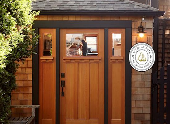 california/berkeley/attraction/aftel-archive-of-curious-scents