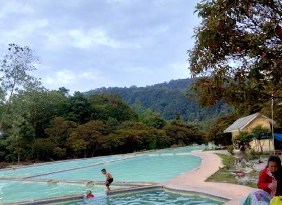 indonesia/north-sumatra/attraction/lau-debuk-debuk