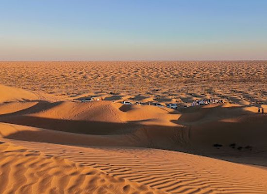 oman/rub-al-khali-desert/attraction/rub-al-khali-desert-safari-by-beautiful-salalah-tours