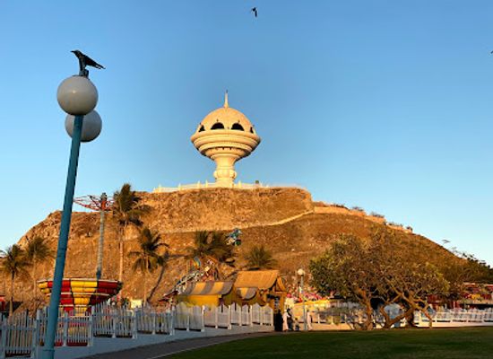 oman/muscat/ruwi/attraction/riyam-censer