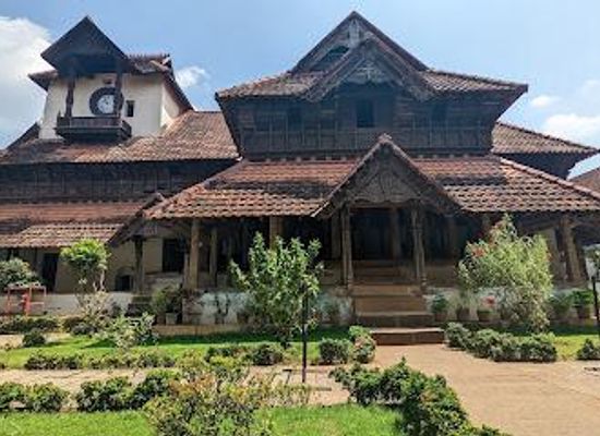 india/kanyakumari/attraction/padmanabhapuram-palace