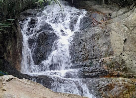 ghana/ashanti-region/attraction/adom-waterfalls