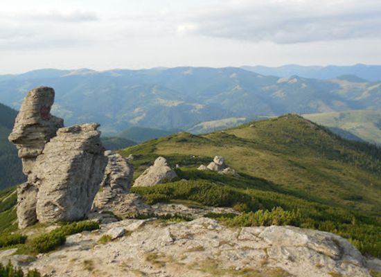 ukraine/hoverla-mountain/attraction/smotrytski-vodospady