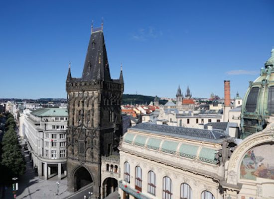 czechia/prague/new-town/attraction/prasna-brana