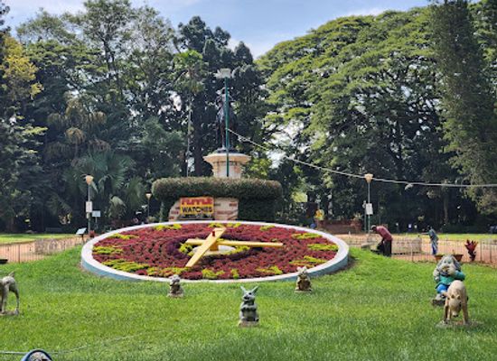 india/bengaluru/mg-road/attraction/floral-clock