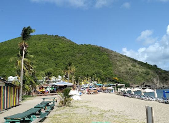 saint-kitts-and-nevis/pinney-s-beach/attraction/frigate-bay