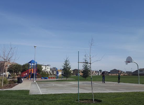 california/manteca/attraction/palmer-memorial-park