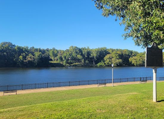 alabama/tuscaloosa/attraction/park-at-manderson-landing
