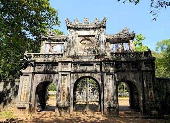 vietnam/hue/attraction/chua-tu-hieu