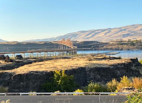 oregon/the-dalles/attraction/the-dalles-bridge
