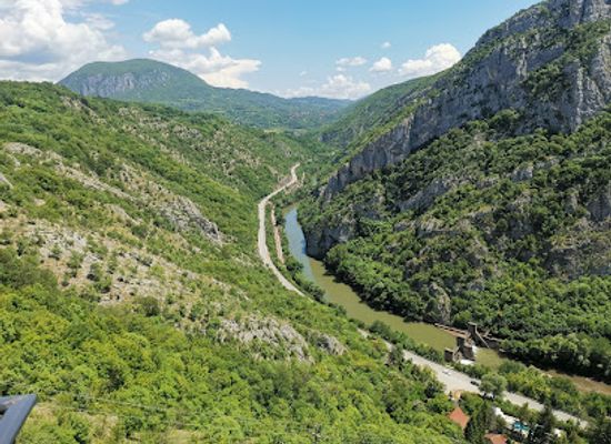 serbia/toplica/attraction/nature-park-sicevo-canyon