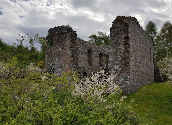 united-kingdom/nairnshire/landmark/rait-castle