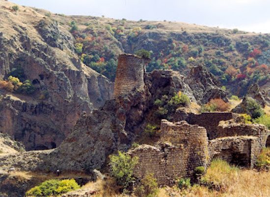 armenia/vayots-dzor/attraction/kakavaberd-keghi-fortress
