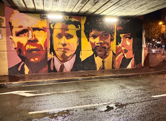 france/cannes/attraction/les-murs-peints-pulp-fiction