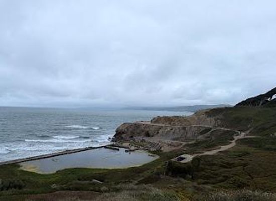 california/bay-area/attraction/sutro-heights-park-main-entrance