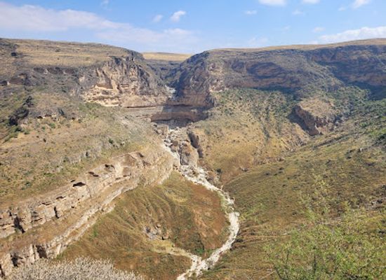 oman/mirbat/attraction/taiq-cave