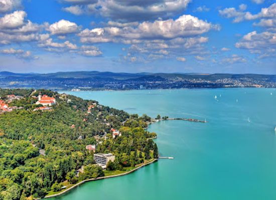 hungary/lake-balaton/attraction/tihanyi-bences-apatsag