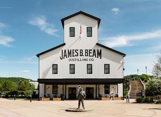 kentucky/knobs-region/attraction/james-b-beam-distilling-co