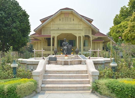 thailand/lanna/attraction/darapirom-palace-museum-chulalongkorn-university