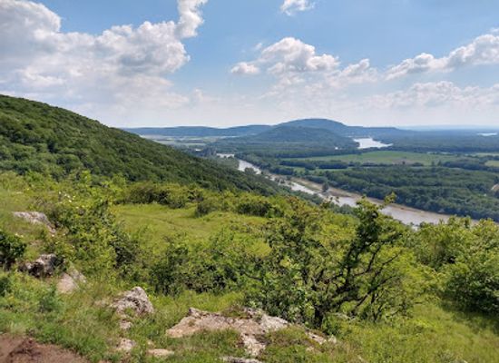 slovakia/bratislava-region/attraction/white-rock