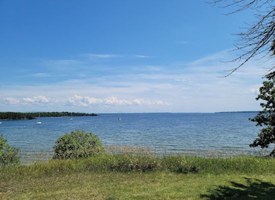 vermont/lake-champlain/attraction/point-au-roche-state-park