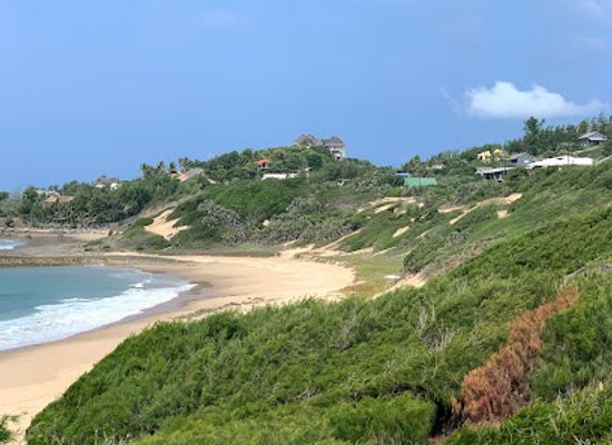 mozambique/maxixe/attraction/tofinho-beach