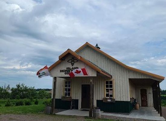 canada/maritimes/attraction/island-honey-wine-company