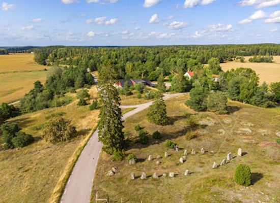 sweden/narke/attraction/asa-graveyards