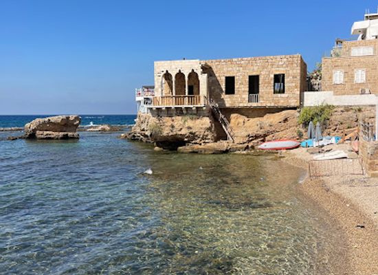lebanon/koura/attraction/maqaad-el-meer-the-prince-s-seat-rock