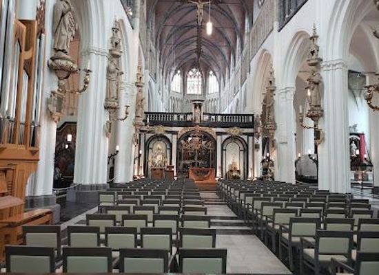 belgium/kortrijk/attraction/church-of-our-lady