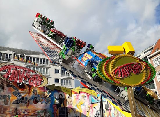 belgium/belgian-coast/attraction/carrousel-d-ostende
