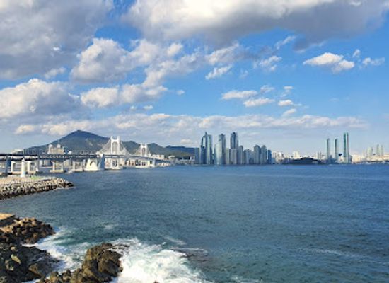 south-korea/busan-beaches/attraction/igidae