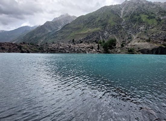 pakistan/gilgit/attraction/sarmad-shafa-snow-leopard-sanctuary
