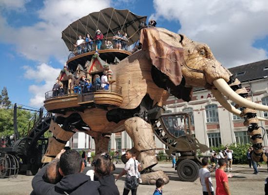 france/nantes/quartier-de-la-creation/attraction/le-grand-elephant