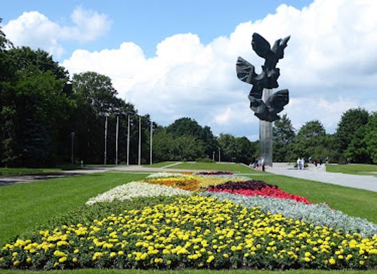 poland/szczecin-lagoon/attraction/memorial-of-the-poles-feat