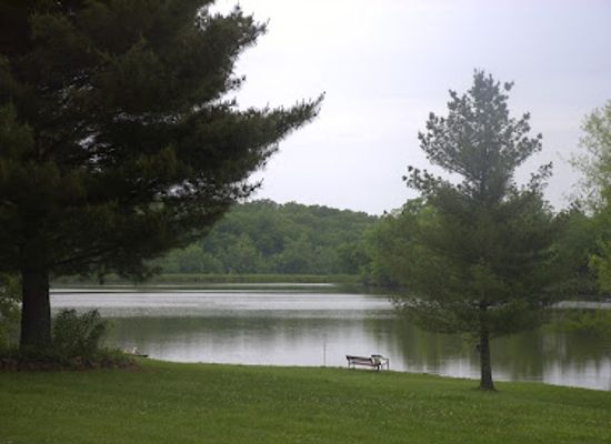 missouri/mark-twain-national-forest/attraction/holiday-lake-rv-and-campground