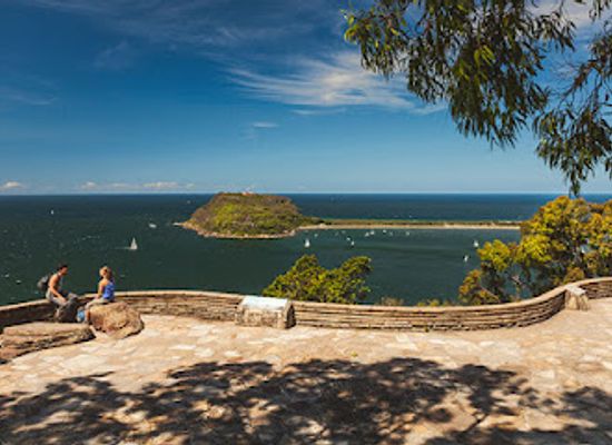 australia/mid-west/attraction/west-head-lookout