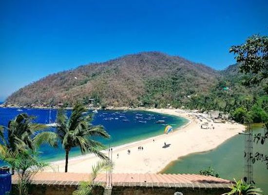 mexico/puerto-vallarta/attraction/yelapa-beach