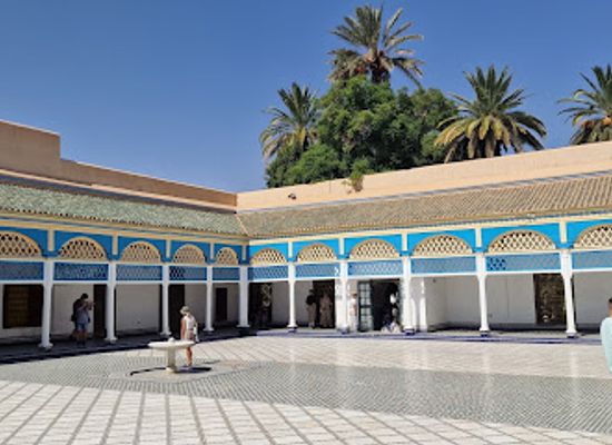 morocco/marrakech/attraction/entrance-to-bahia-palace