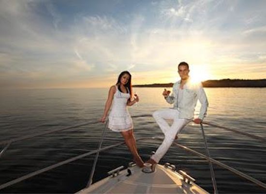 portugal/algarve/attraction/elite-yacht-charters-algarve-boat-charter-vilamoura-luxury-boats-algarve