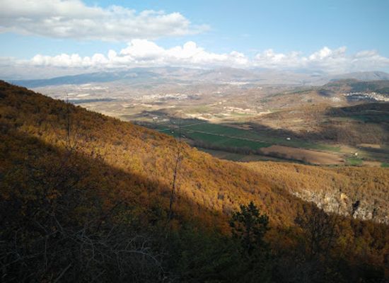 italy/abruzzo/attraction/stiffe-caves