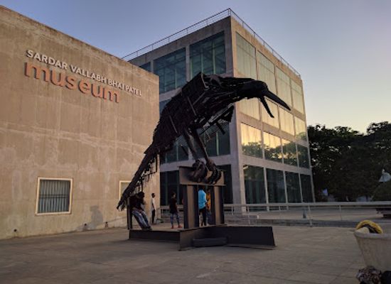 india/west-india/attraction/science-centre-surat